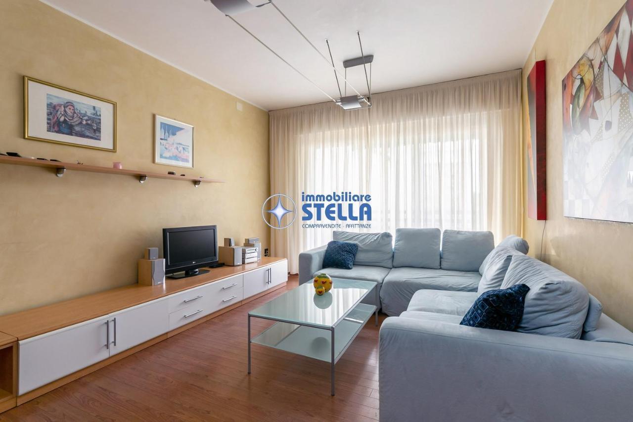 Condominio Adriatico Lido di Jesolo Eksteriør bilde